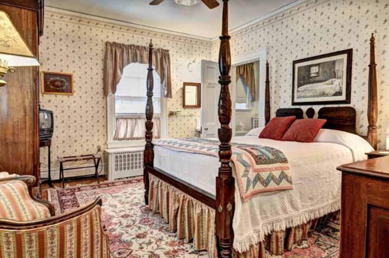 Colonial Capital B&B Williamsburg Buitenkant foto